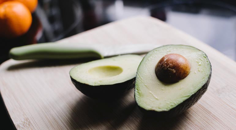 9 Health Benefits of Avocado Oil